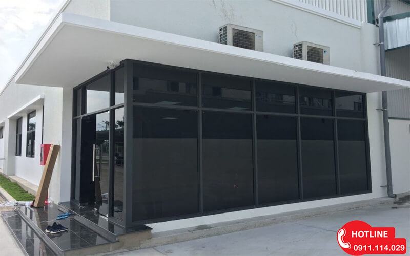 Phim cách nhiệt màu đen