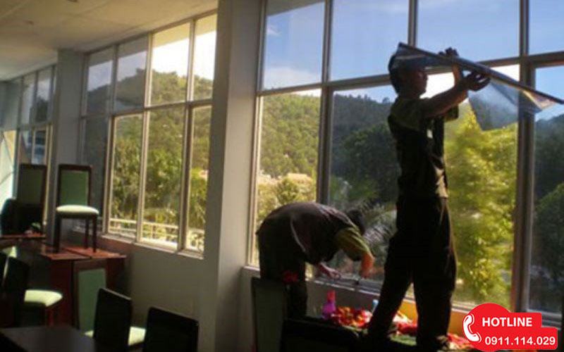 Dán phim cách nhiệt chống nóng ở Nhà Bè