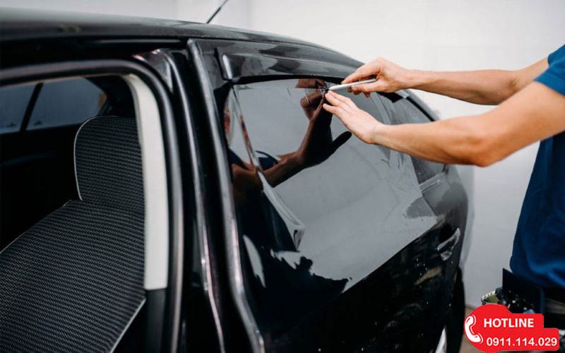 Kinh Nghiệm Dán Phim Cách Nhiệt Hàn Quốc Tại Quận 4