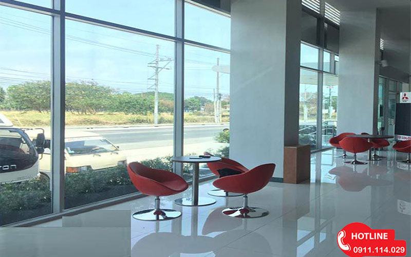 Dán Phim Cách Nhiệt Chống Nóng Tại Quận 4