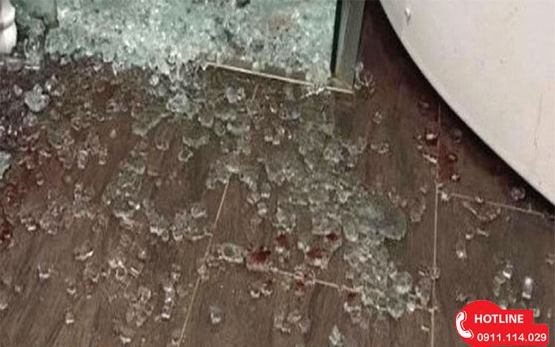 Dán Phim Cách Nhiệt Chống Nóng Tại Quận 4