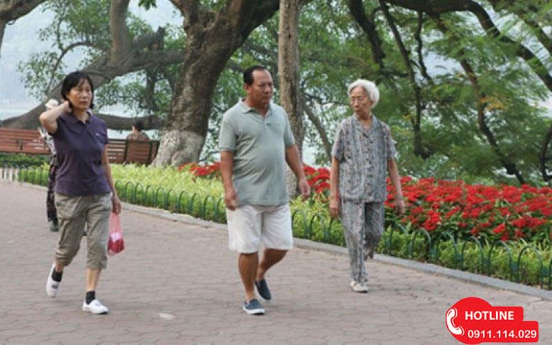 Nắng nóng có làm tăng huyết áp không