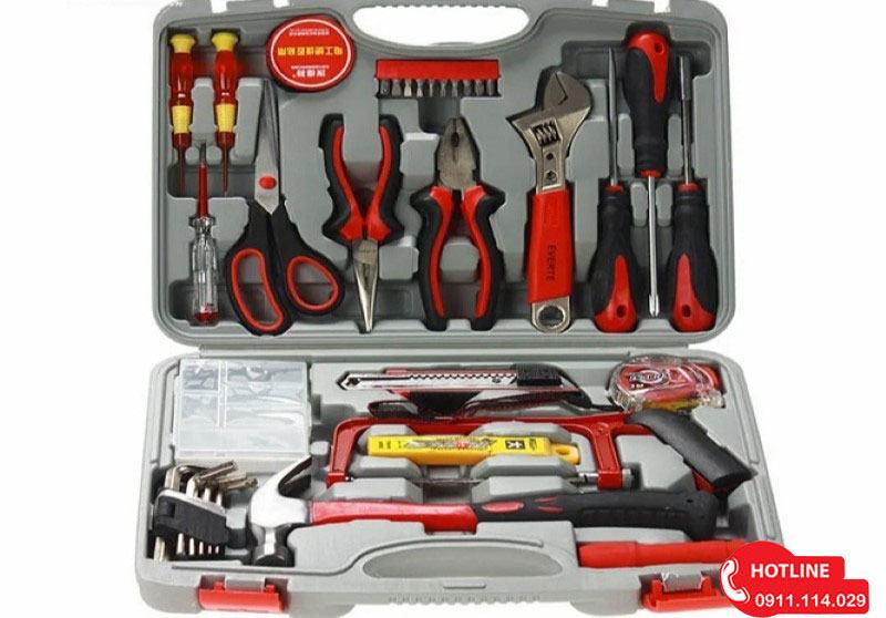 Top 13 Phụ Kiện Cần Thiết Cho Xe Hơi Mà Bạn Nên Trang Bị