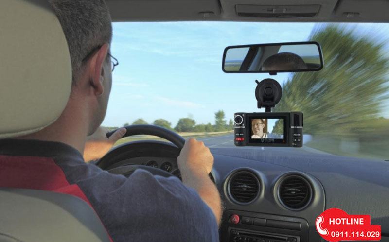 Top 13 Phụ Kiện Cần Thiết Cho Xe Hơi Mà Bạn Nên Trang Bị