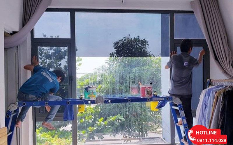 Dán phim cách nhiệt Phản quang tại quận 5